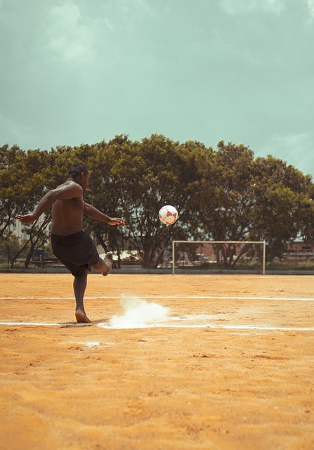 赛的揭幕战 赛的揭幕战